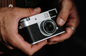 Fujifilm’s X Half is an $850 digital camera with an analog film aesthetic