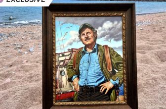 You’ll Eat Up All This Eye-Popping ‘Jaws’ Art Work