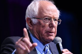 Bernie Sanders Reveals the AI ‘Doomsday Scenario’ That Worries Top Experts