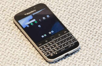 BlackBerry Classic Returns As Android-Powered Zinwa Q25 Pro For $400