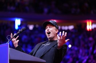 The Kremlin Wants Elon Musk to Build a Tunnel From Russia to the U.S.