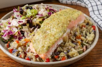 Pesto Salmon – Barefeet in the Kitchen