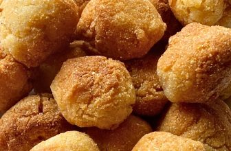 Grandma’s Hot Water Cornbread (Crispy Outside, Soft Inside)